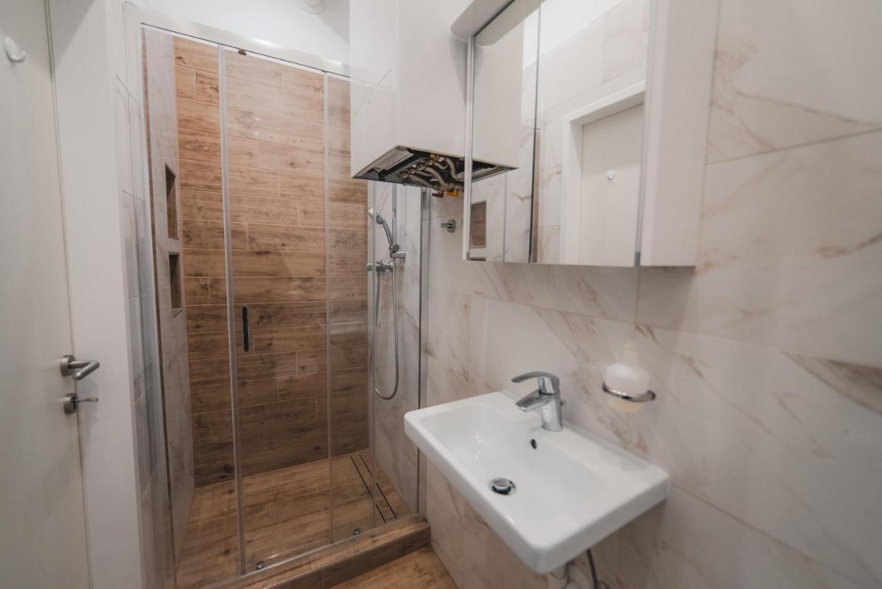 Renovated Apartment Close To First District ウィーン エクステリア 写真